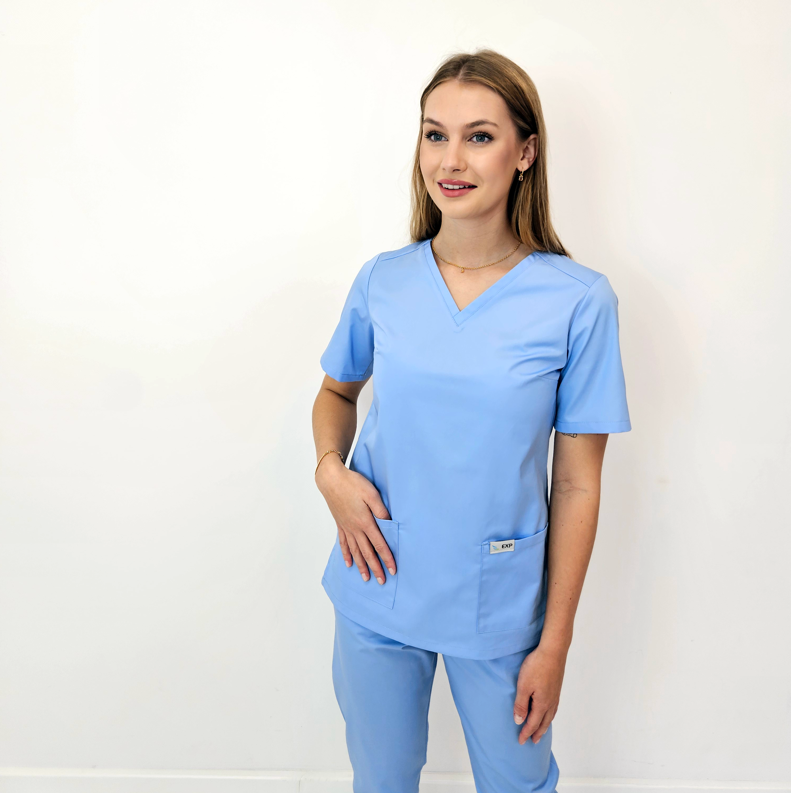 Bluzka Medyczna Scrub SKY – bluzki medyczne damskie