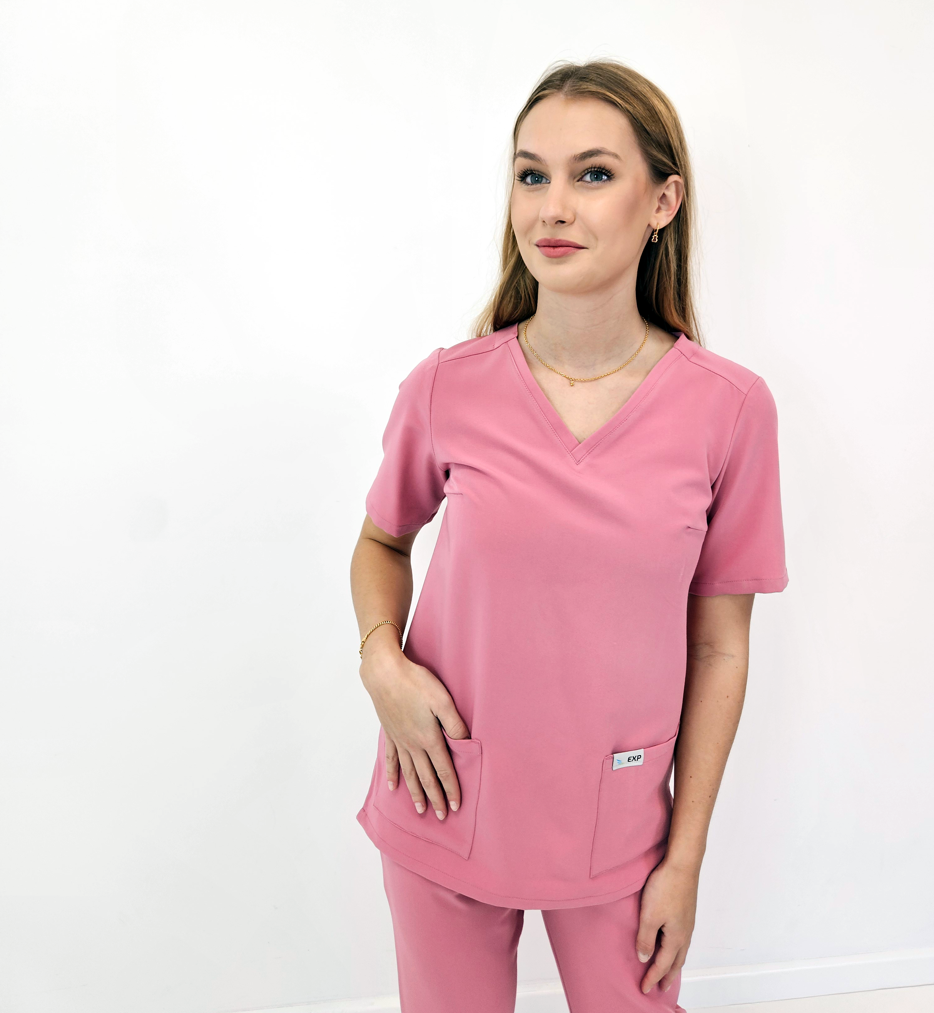 Bluzka Medyczna Scrub VELVET PINK – bluzki medyczne damskie